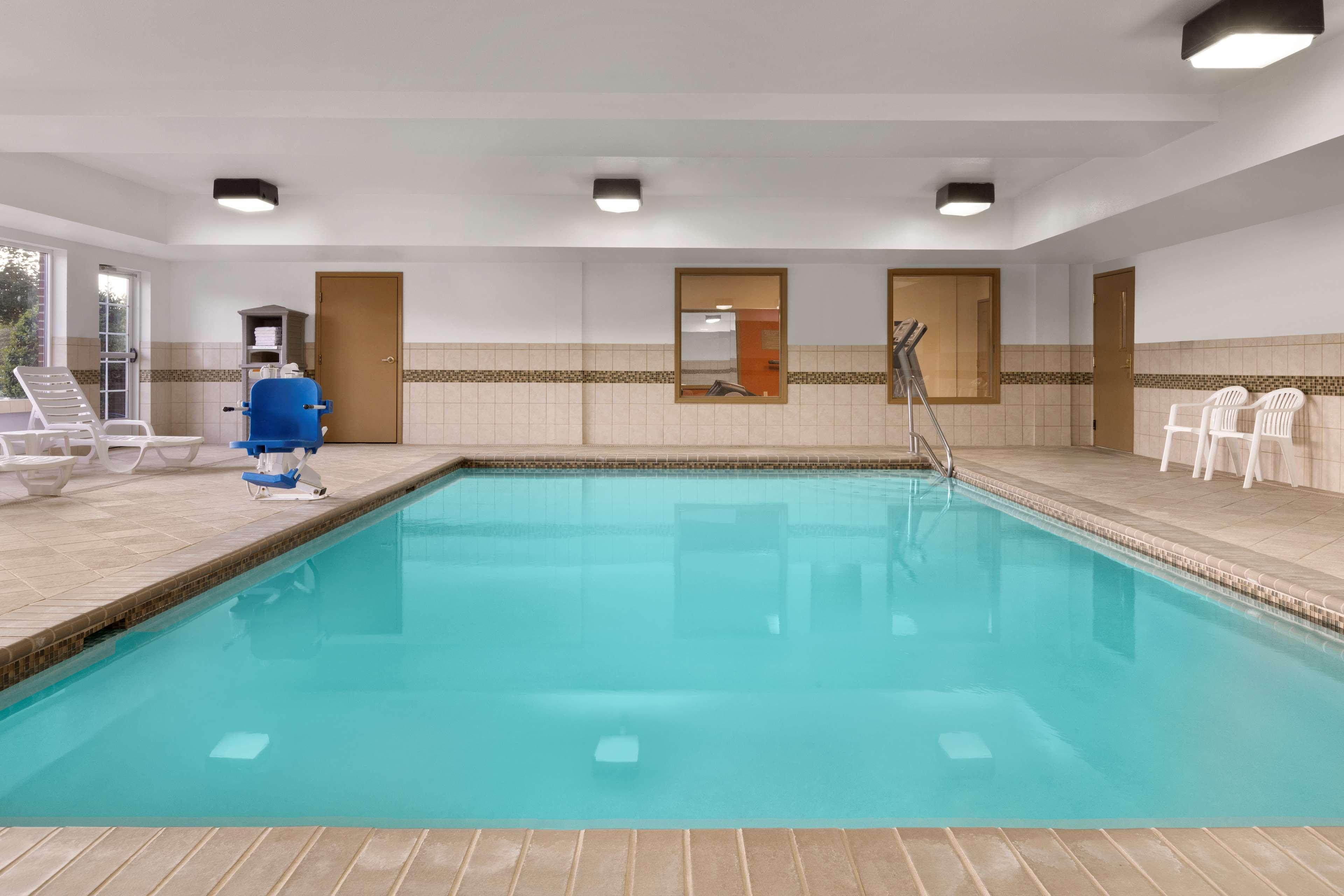 Country Inn & Suites By Radisson, Richmond West At I-64, Va Henrico Εξωτερικό φωτογραφία