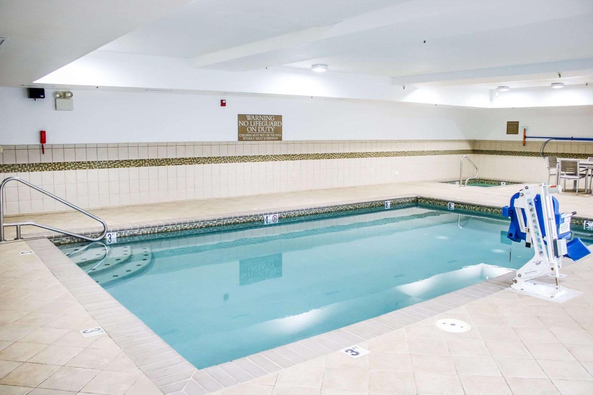 Country Inn & Suites By Radisson, Richmond West At I-64, Va Henrico Εξωτερικό φωτογραφία
